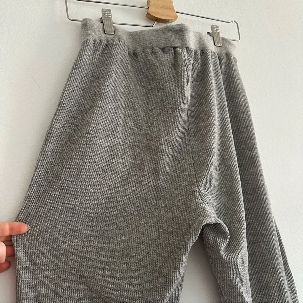 Skin For Neiman Marcus Waffle Gray Joggers Pants Sz 2 - Picture 5 of 6